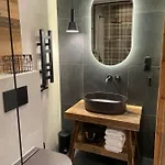I Krupowki 49 Rum i privatbostad